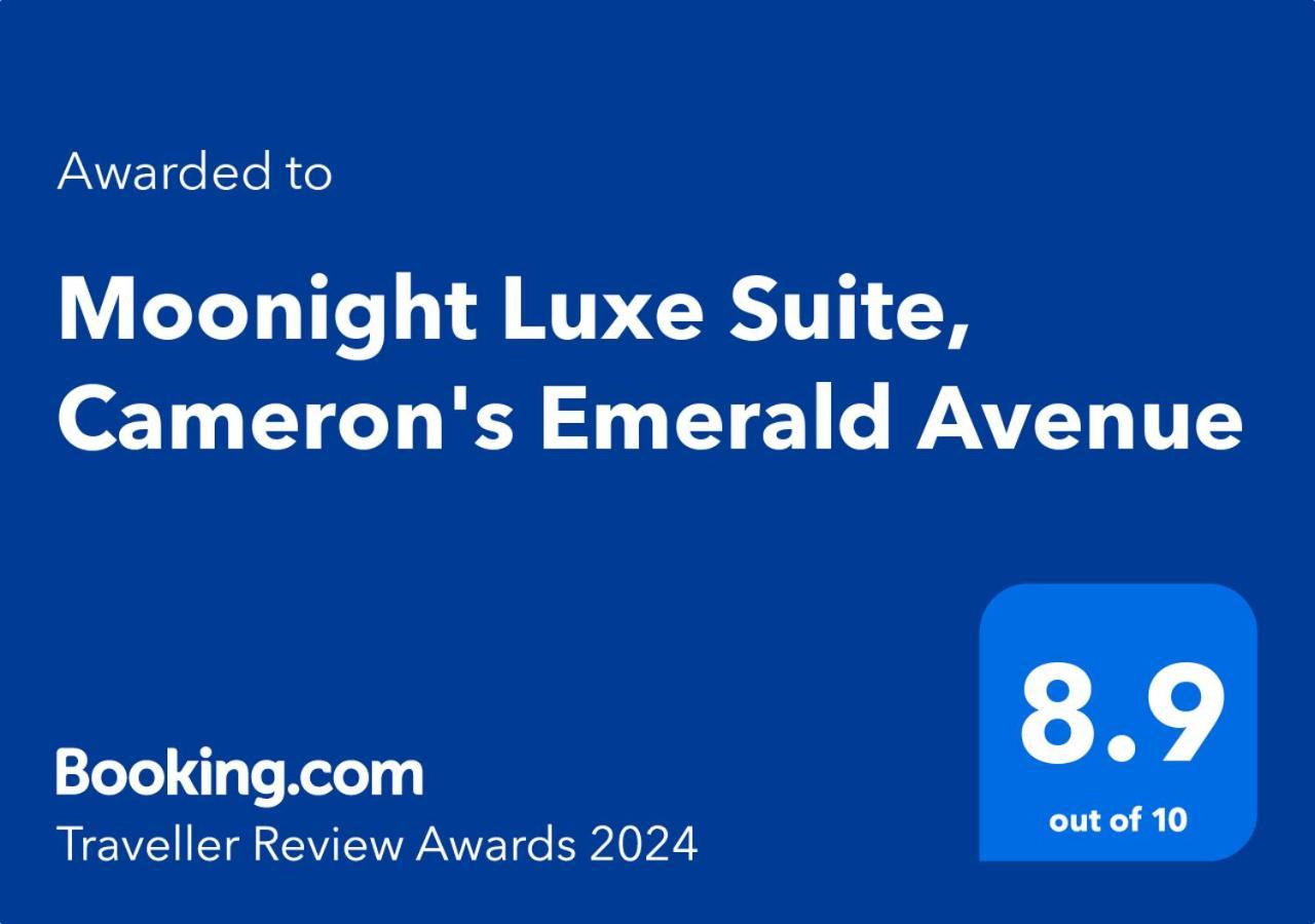 Moonight Luxe Suite, Cameron'S Emerald Avenue 브린창 외부 사진