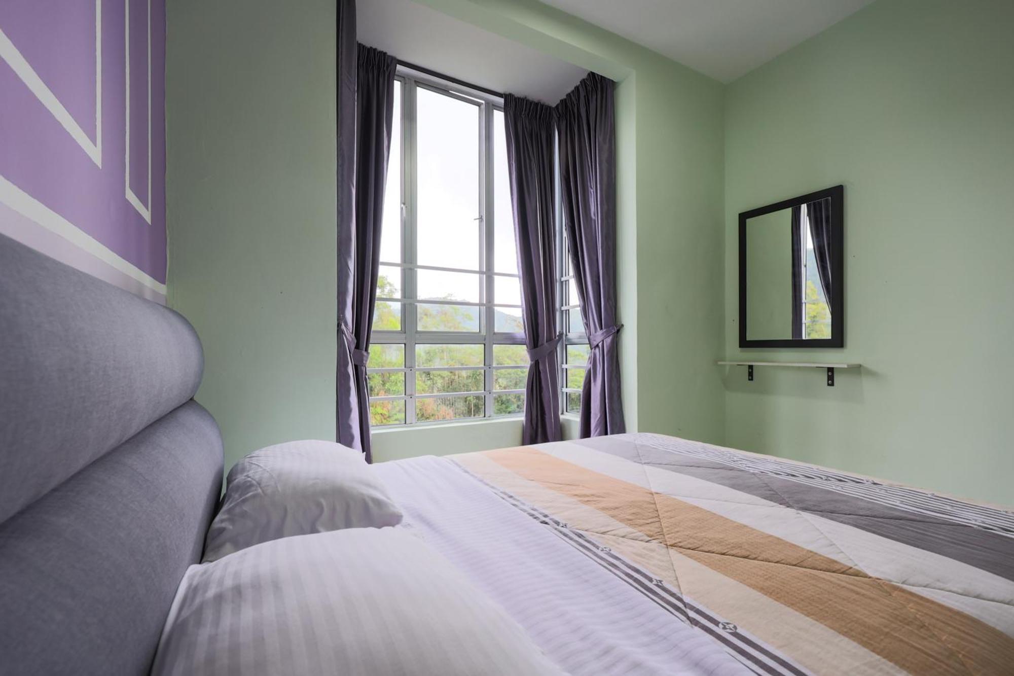 Moonight Luxe Suite, Cameron'S Emerald Avenue 브린창 외부 사진