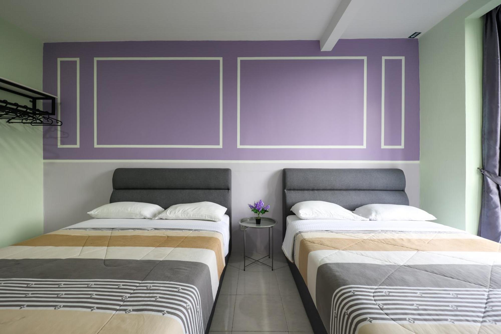 Moonight Luxe Suite, Cameron'S Emerald Avenue 브린창 외부 사진